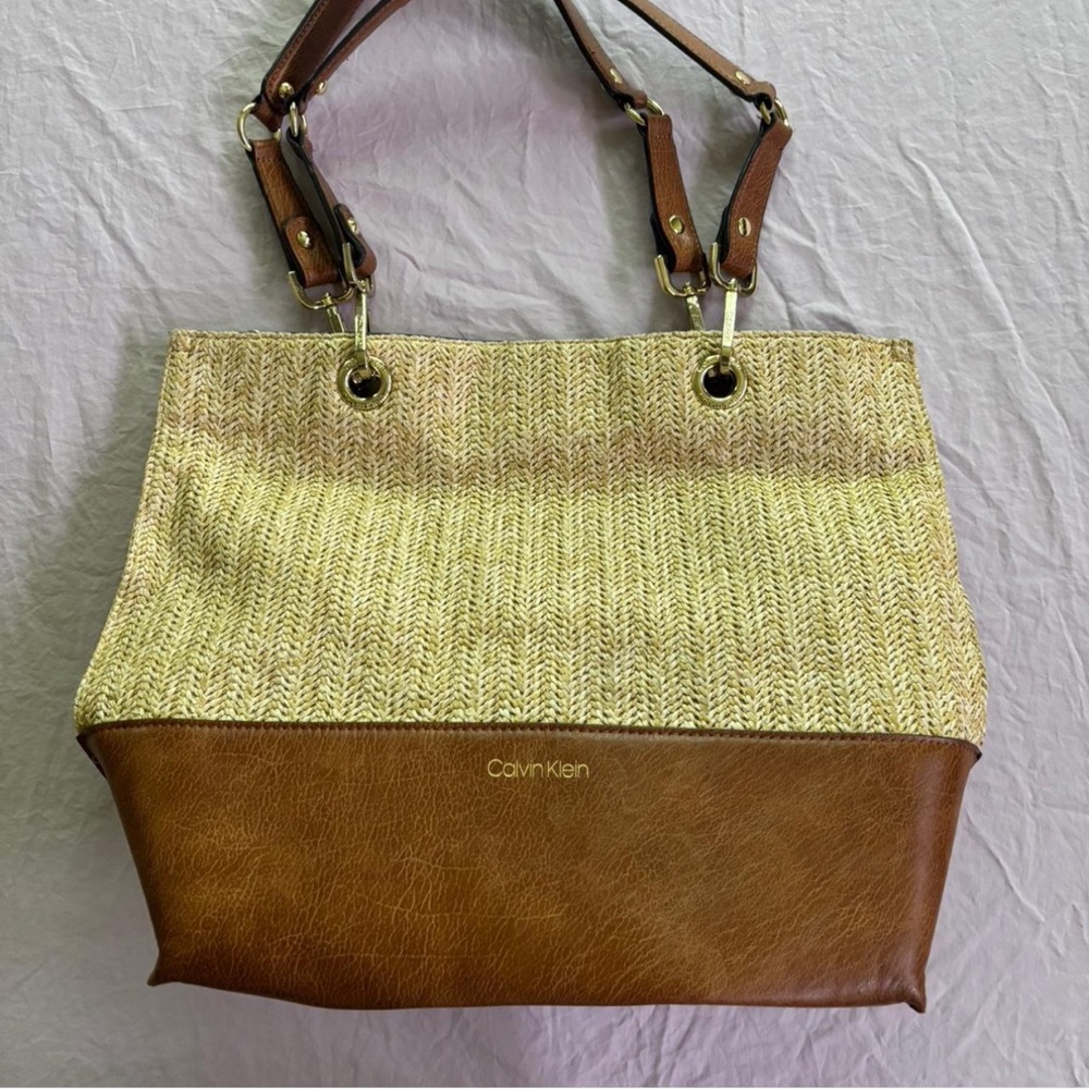 Calvin Klein Sonoma Brown and Tan straw Women's tote bag